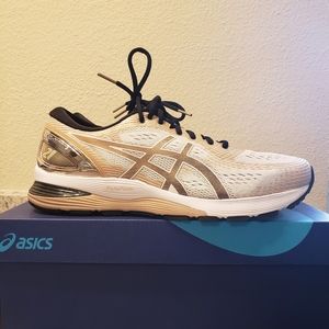 Asics Gel-Nimbus 21 Platinum Womens Shoes Size 11